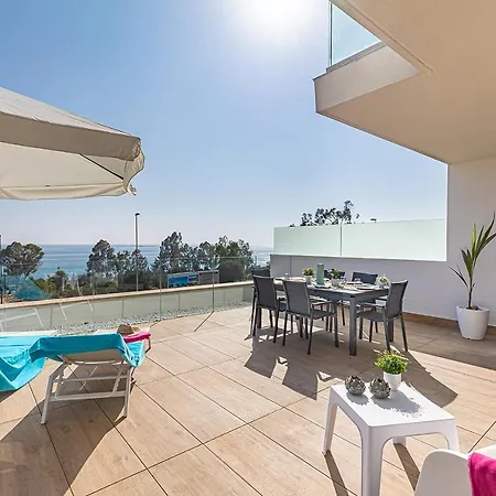 Allonbay Apartment *